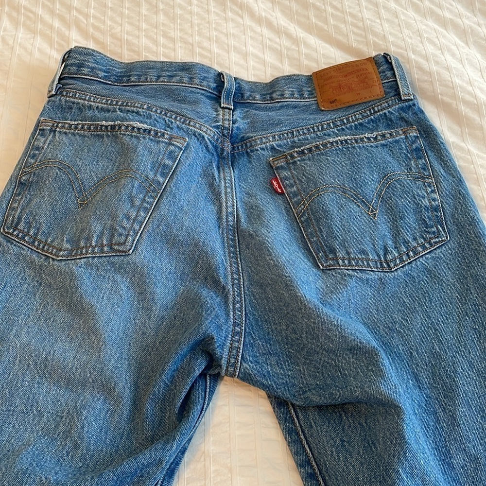 Levi’s 501 ripped straight leg jeans - Picture 5 of 7